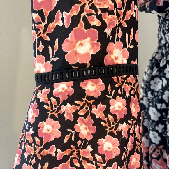 Gorgeous floral dress - Picture 6 of 8